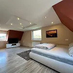 U Vojvodovcov Tatil Evi