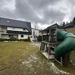 U Vojvodovcov Tatil Evi *