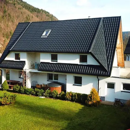 Holiday home U Vojvodovcov Zazriva