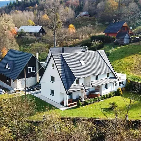 U Vojvodovcov Zázrivá